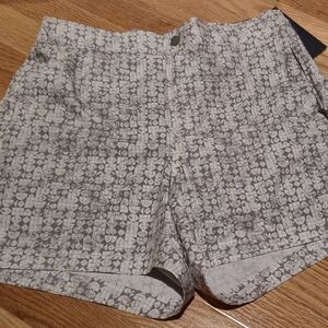 NEW VRST Men's Small 5" Resort Short White & Silver Stamped Geo Print